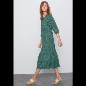 Zara midi dress - size Large